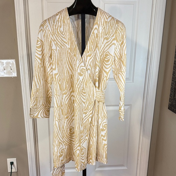 Emily Mccarthy Dresses & Skirts - Elegant Beige and White Wrap Dress